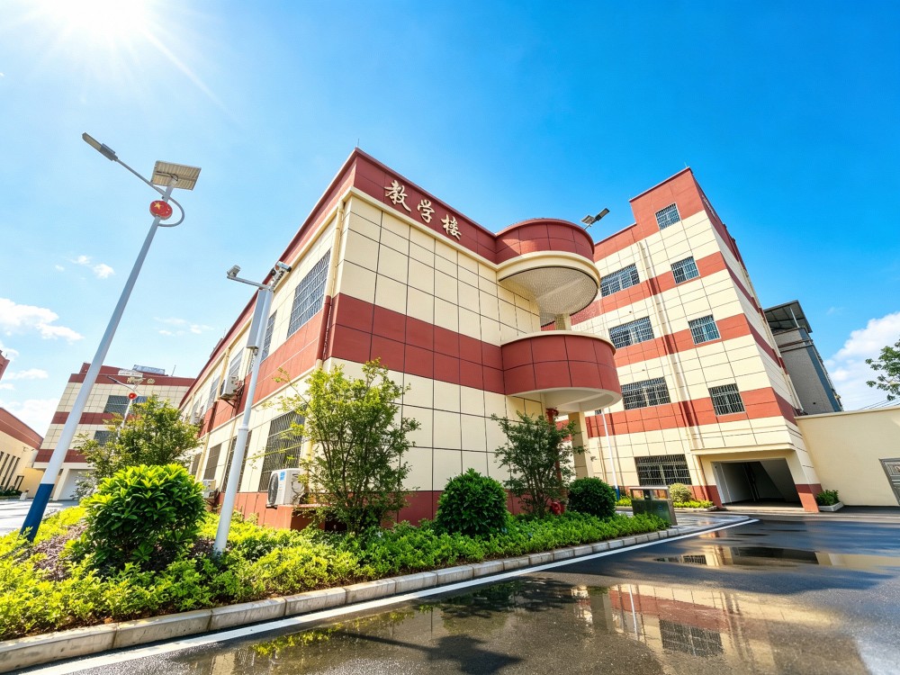 湘西叛逆小孩全封闭教育学校怎么选,这几点家长一定要看清